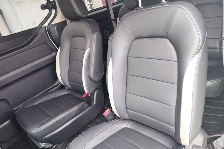 五菱汽车 五菱征程 2021款 1.5T 手动豪华型中控内饰21