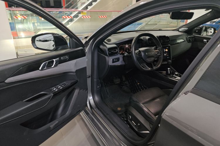 领克03 2022款 1.5TD DCT劲Pro中控内饰20