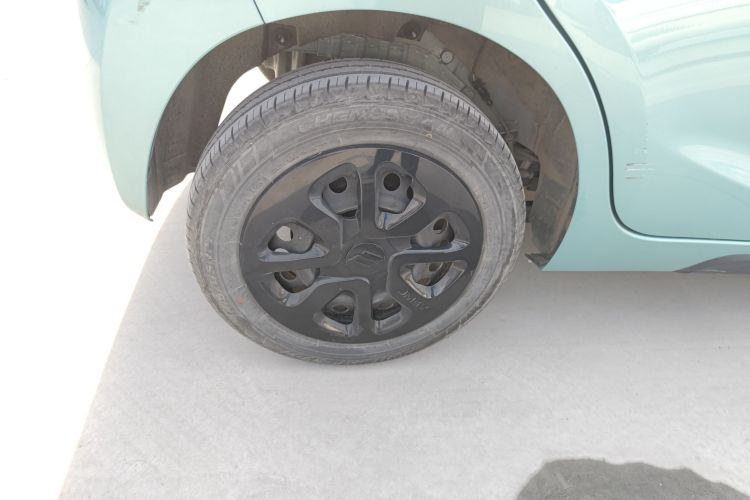 江铃集团新能源 易至EV2 2023款 吉祥版 201km 舒适型车身外观6008