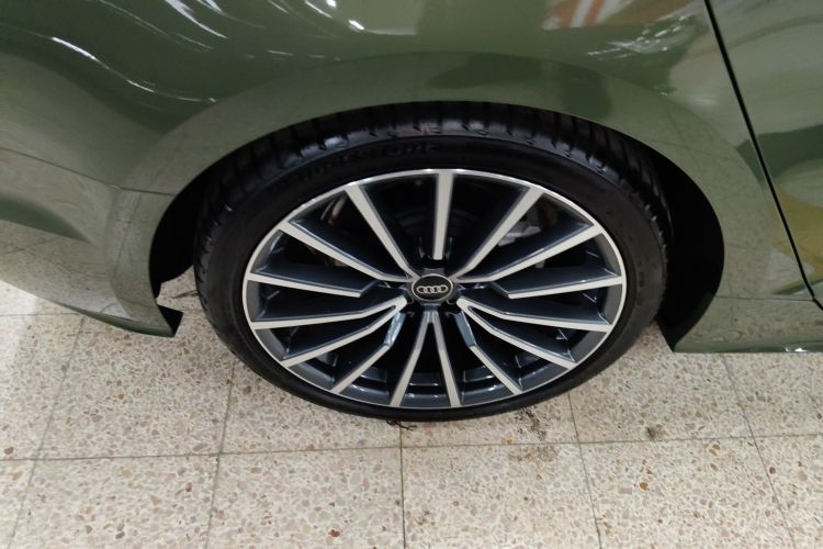 奥迪A5 2024款 Sportback 40 TFSI quattro 豪华动感型车身外观6008