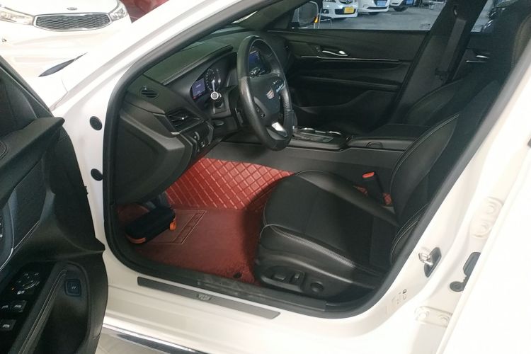 凯迪拉克CT4 2020款 28T 时尚型中控内饰20