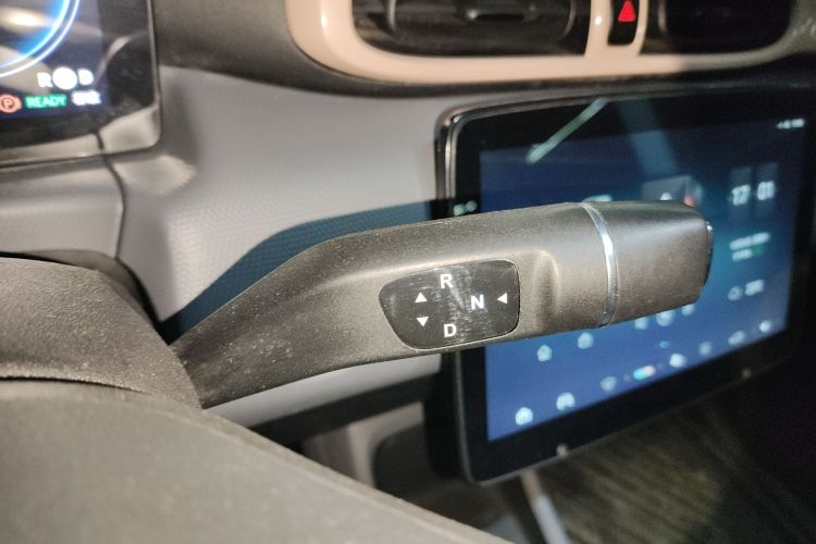 零跑汽车 零跑T03 2021款 400舒享版中控内饰18