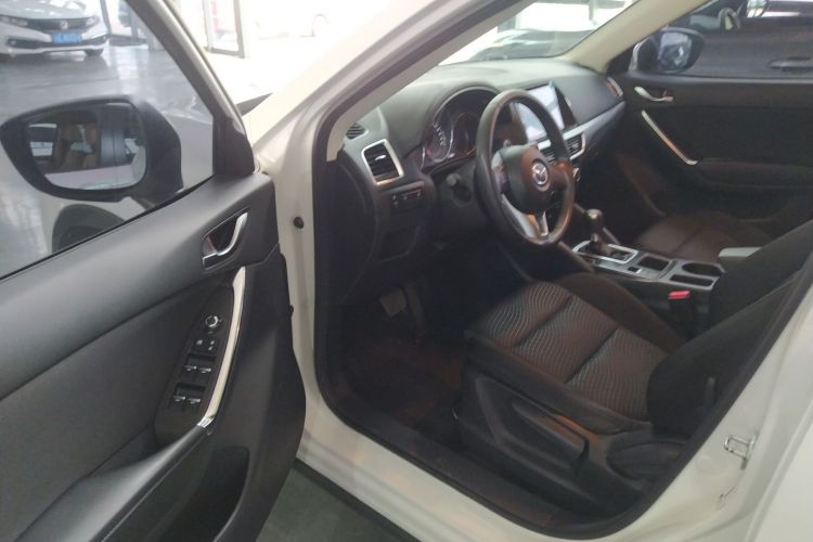 马自达CX-5 2015款 2.0L 自动两驱都市型中控内饰20