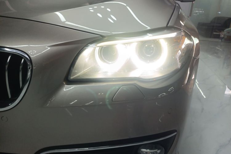 宝马5系 2014款 525Li 豪华设计套装局部细节36