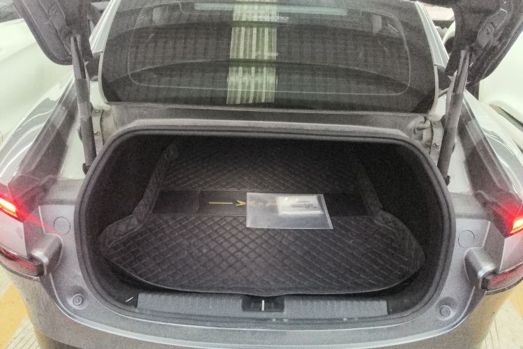 小鹏P7 2020款 670N局部细节23