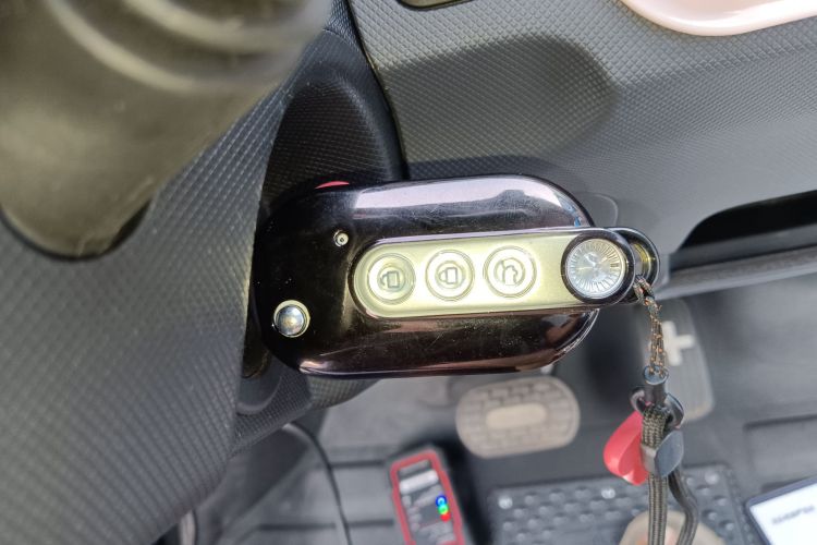 五菱汽车 宏光MINIEV 2022款 马卡龙绘色款 磷酸铁锂中控内饰11