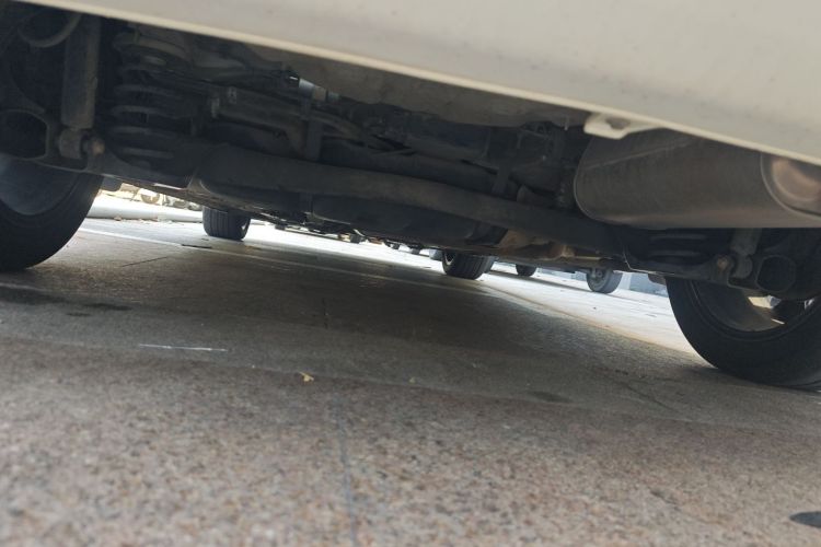 长安 逸动 2018款 XT 1.6L GDI 自动锐潮型 国V局部细节9009