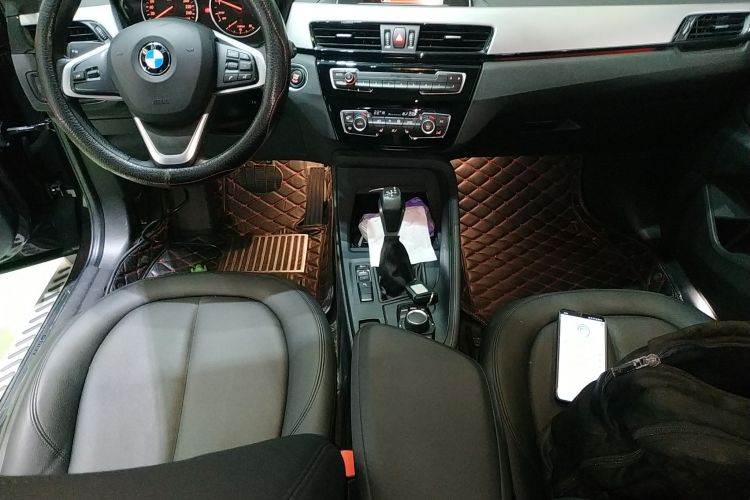 宝马X1 2016款 sDrive18Li 尊享型中控内饰18
