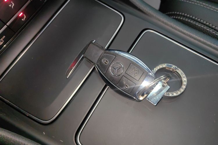 奔驰CLA 2018款 CLA 200 时尚型中控内饰11