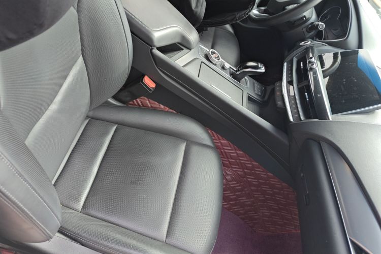 凯迪拉克CT5 2021款 28T 豪华型局部细节41