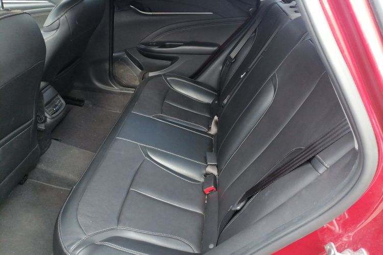 别克 英朗 2015款 18T 双离合豪华型中控内饰21