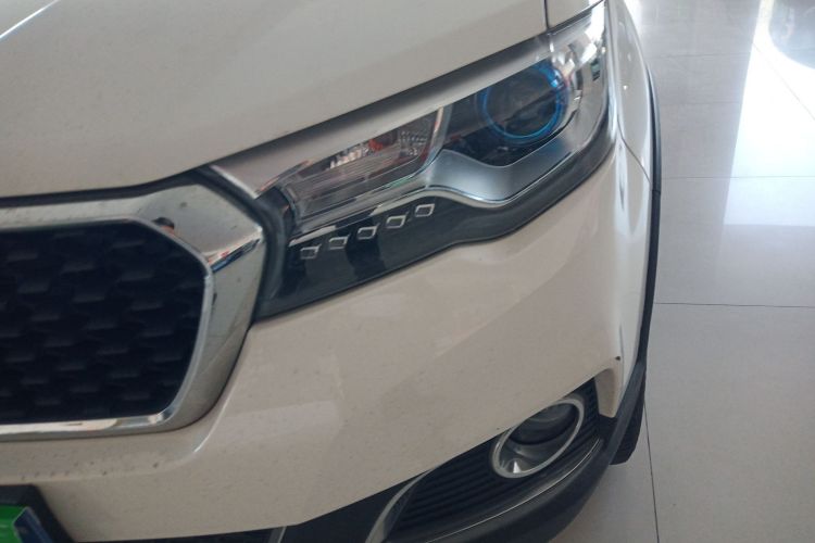 哈弗H1 2016款 改款 蓝标 1.5L AMT豪华型局部细节36