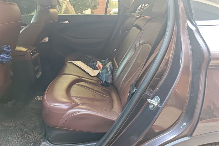 别克 昂科威 2018款 20T 两驱豪华型中控内饰7004