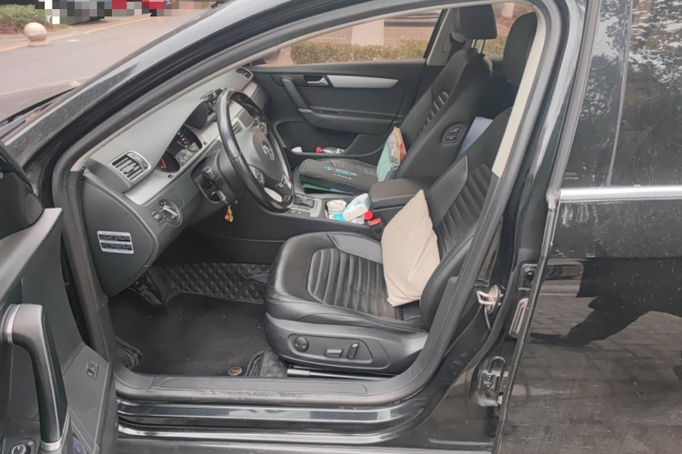 大众 迈腾 2015款 1.8TSI 领先型中控内饰19