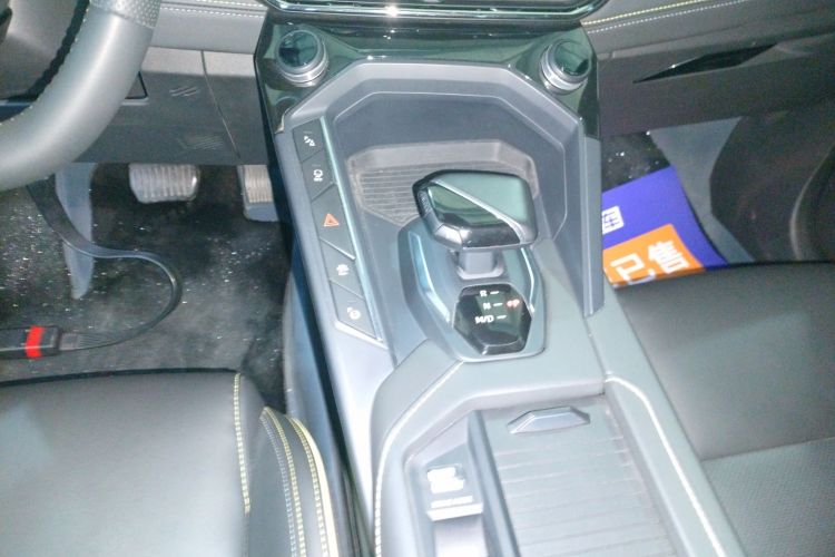 领克06 2023款 Remix 1.5T 劲Halo中控内饰18