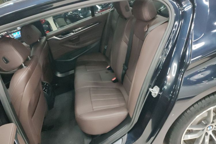 宝马5系 2020款 525Li M运动套装中控内饰21