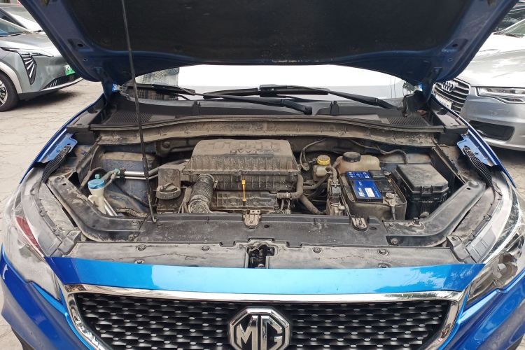 名爵ZS 2017款 1.5L 自动豪华版机舱底盘24