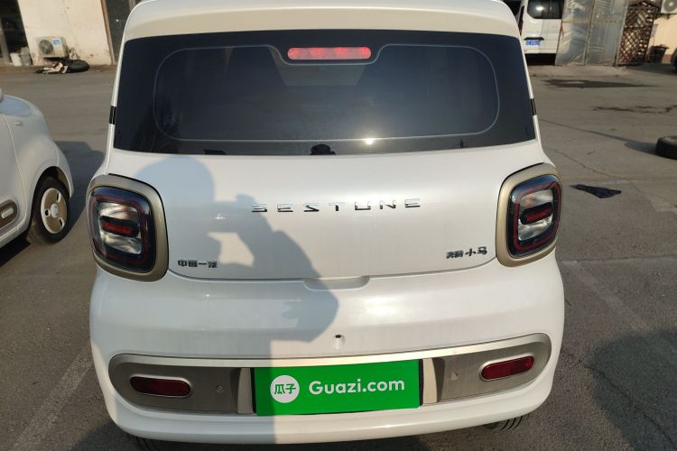 奔腾小马 2025款 222km 灵动马车身外观6