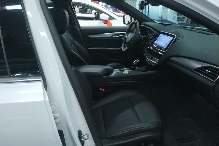 凯迪拉克CT5 2023款 28T 豪华型（标准版）局部细节41