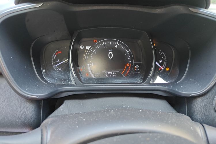 雷诺 科雷嘉 2016款 2.0L 两驱尊贵版中控内饰15