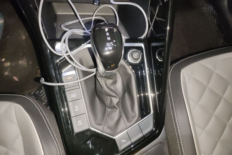 大众 探岳 2023款 300TSI 两驱豪华Plus进阶版中控内饰18