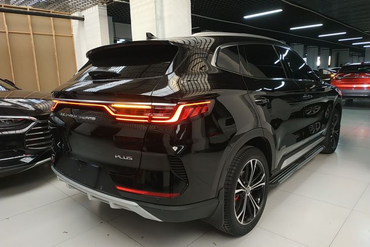 比亚迪 宋PLUS 2020款 1.5T 自动旗舰型车身外观7