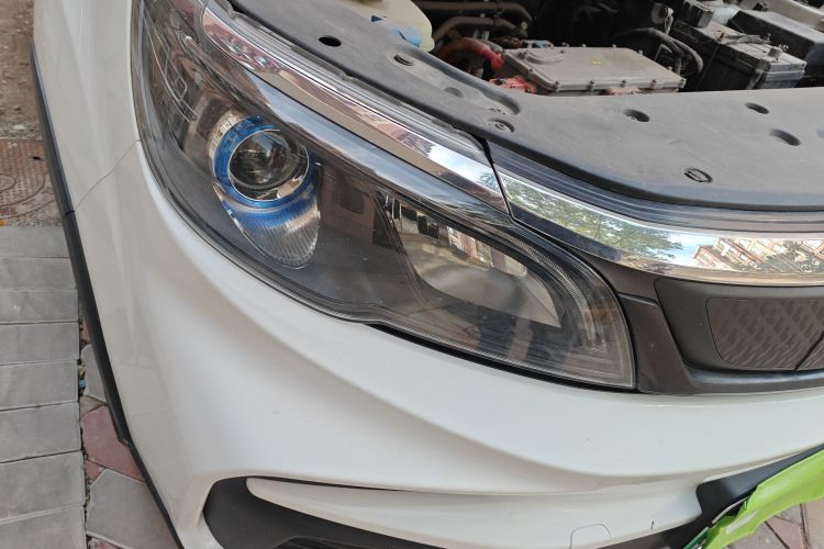 睿蓝汽车 枫叶30X 2020款 智行版车身外观8