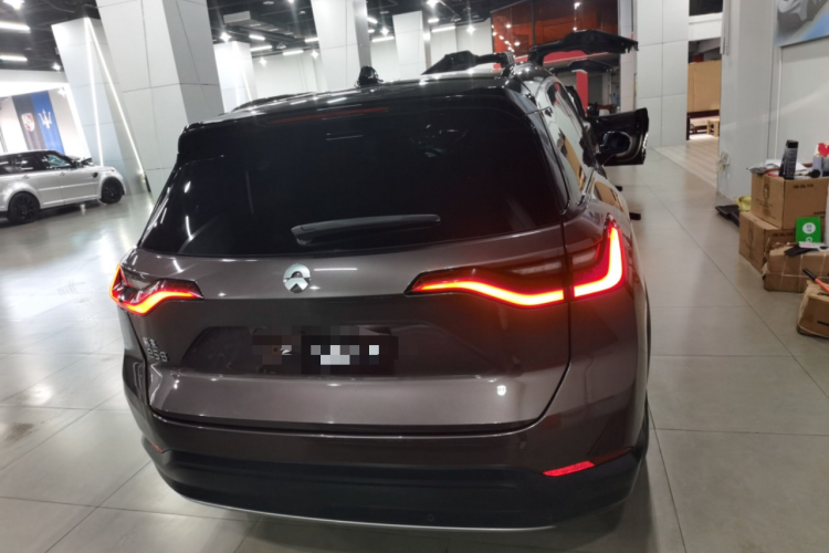 蔚来ES8 2018款 355KM 基准版 七座版车身外观6004