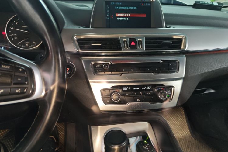 宝马X1 2018款 sDrive18Li 时尚型中控内饰16