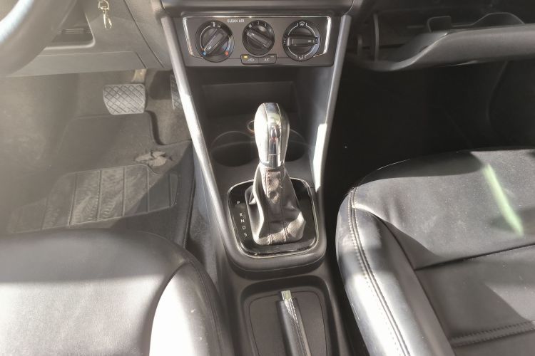 大众 Polo 2016款 1.6L 自动舒适型局部细节18