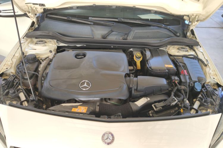 奔驰A级(进口) 2016款 A 200 时尚型局部细节24