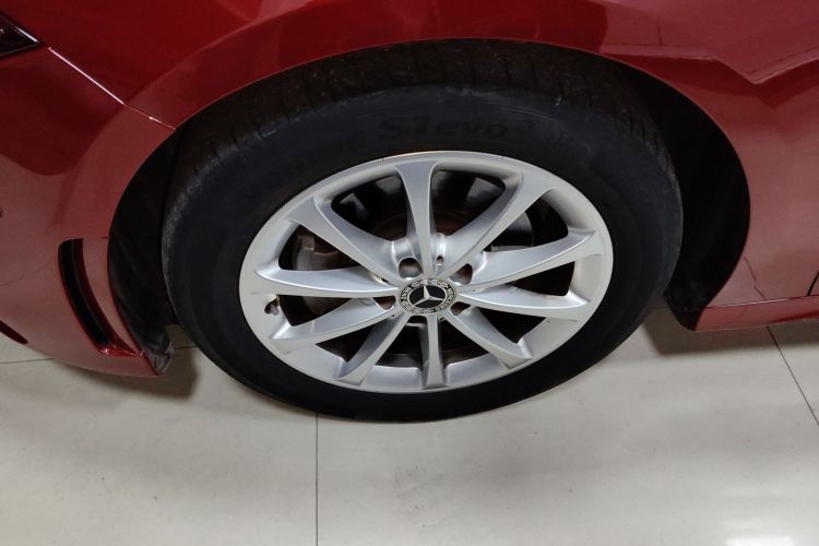 奔驰A级 2020款 改款 A 200 L 运动轿车时尚型车身外观6002