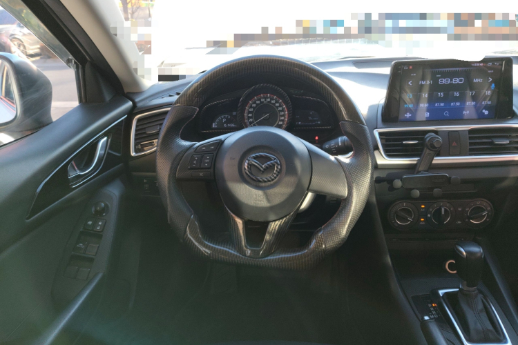 马自达3 昂克赛拉 2016款 三厢 1.5L 自动舒适型中控内饰13