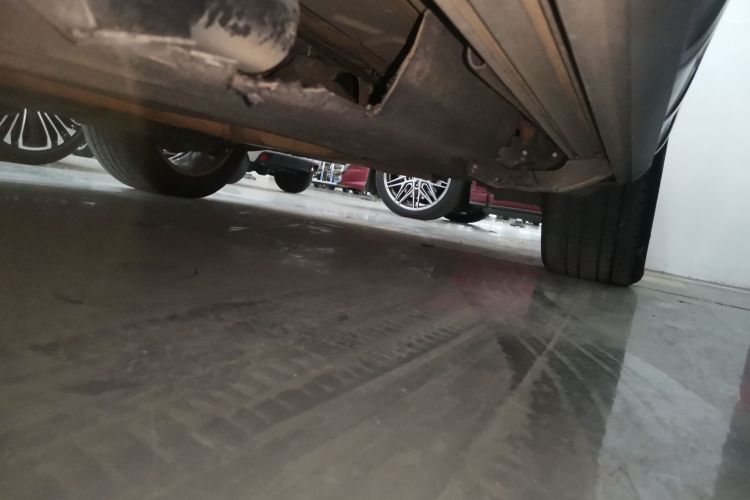 奥迪Q5 2017款 Plus 40 TFSI 技术型局部细节9002