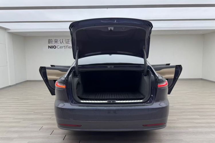 蔚来ET7 2022款 100kWh 首发版机舱底盘23