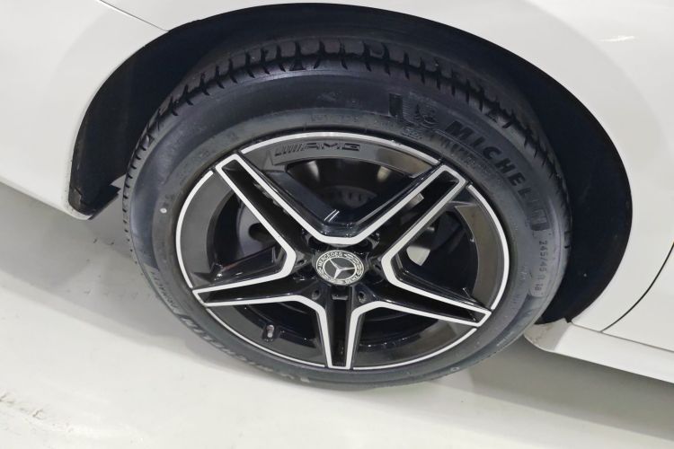 奔驰E级(进口) 2023款 E 260 时尚型运动版车身外观6002