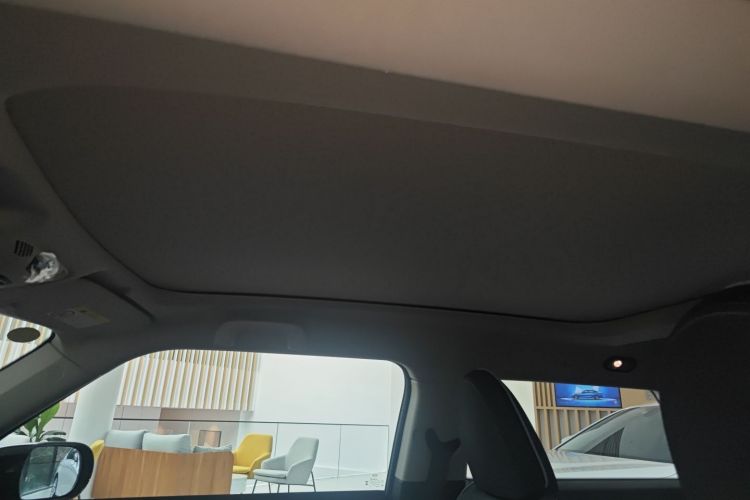 电动MINI COOPER 2024款 452km COOPER SE 艺术家局部细节22