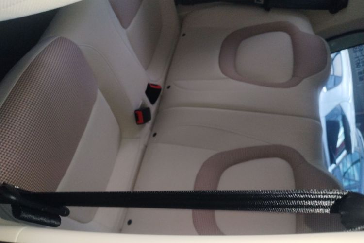 五菱汽车 宏光MINIEV 2024款 第三代 215km 青春版中控内饰21