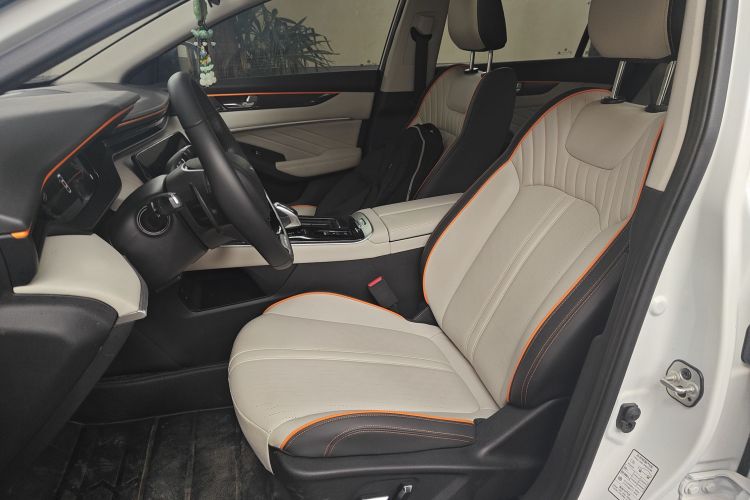 东风风神 奕炫MAX 2021款 1.5T 超酷潮爸版中控内饰19