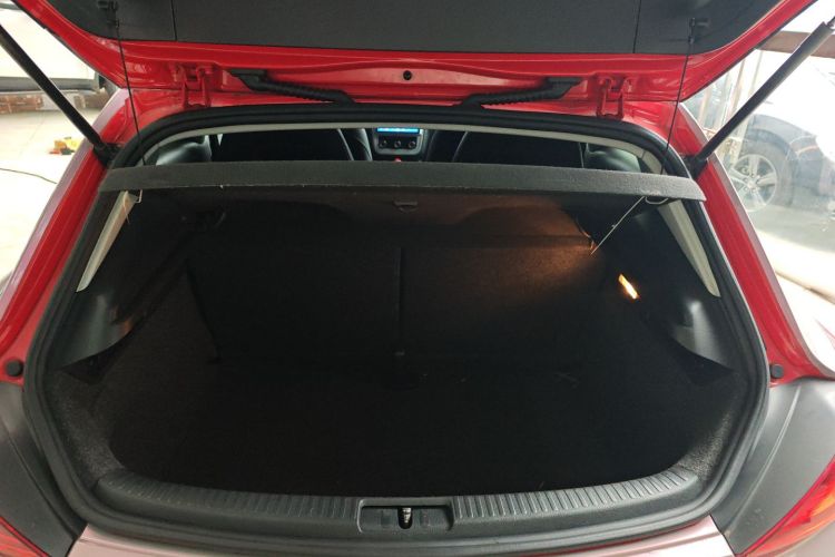 大众 尚酷 2015款 1.4TSI 风尚版机舱底盘23