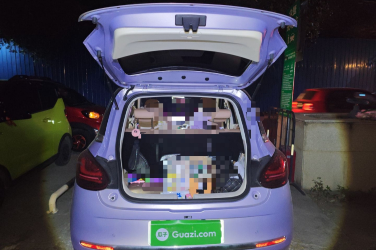 五菱汽车 五菱缤果 2025款 333km 灵犀互联款中控内饰23