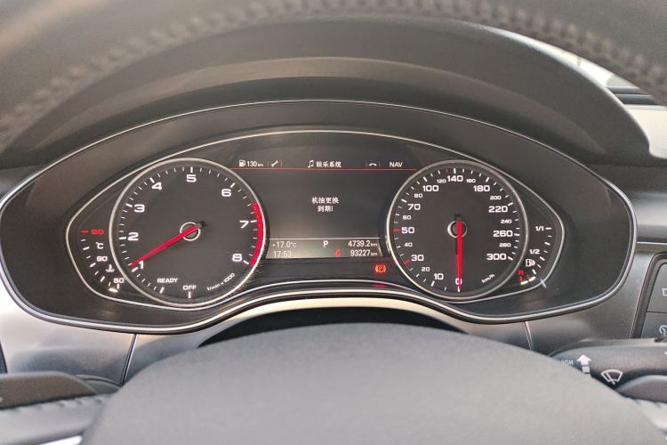 奥迪A6L 2017款 TFSI 技术型中控内饰14