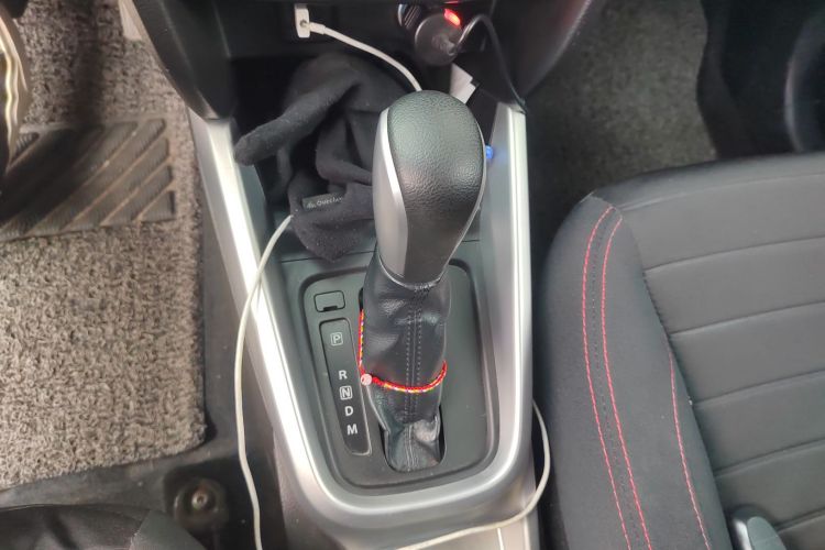 铃木 维特拉 2016款 1.4T 自动两驱精英型中控内饰18