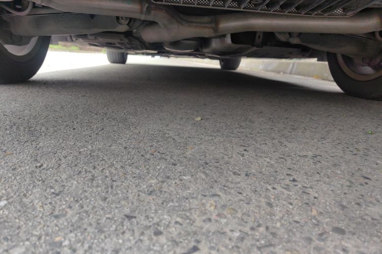 奔驰C级 2017款 改款 C 200 L 运动版局部细节9009