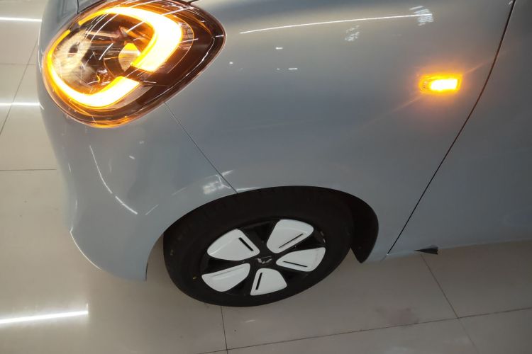 五菱汽车 宏光MINIEV 2025款 四门版 臻享款车身外观6007