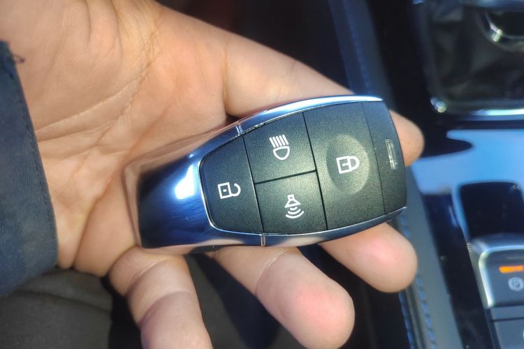 北京越野 北京BJ40 2020款 2.0T 自动四驱致敬2020版侠客型中控内饰7001