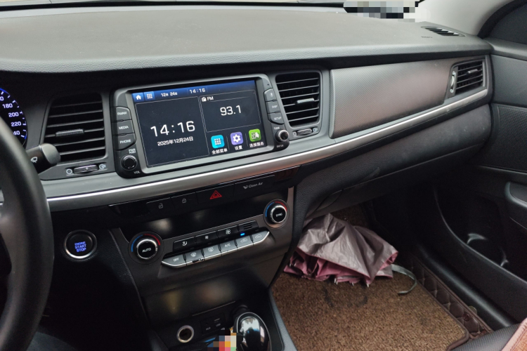 现代 名图 2017款 1.8L 自动尊贵型DLX 国V中控内饰16