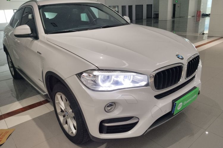 宝马X6 2015款 xDrive35i 领先型车身外观3
