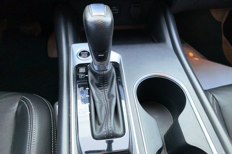 日产 天籁 2021款 2.0L XE 专享版中控内饰18