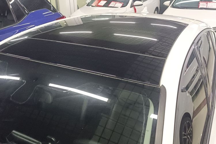 福特 福克斯 2020款 三厢 EcoBoost 180 自动锋潮型局部细节57